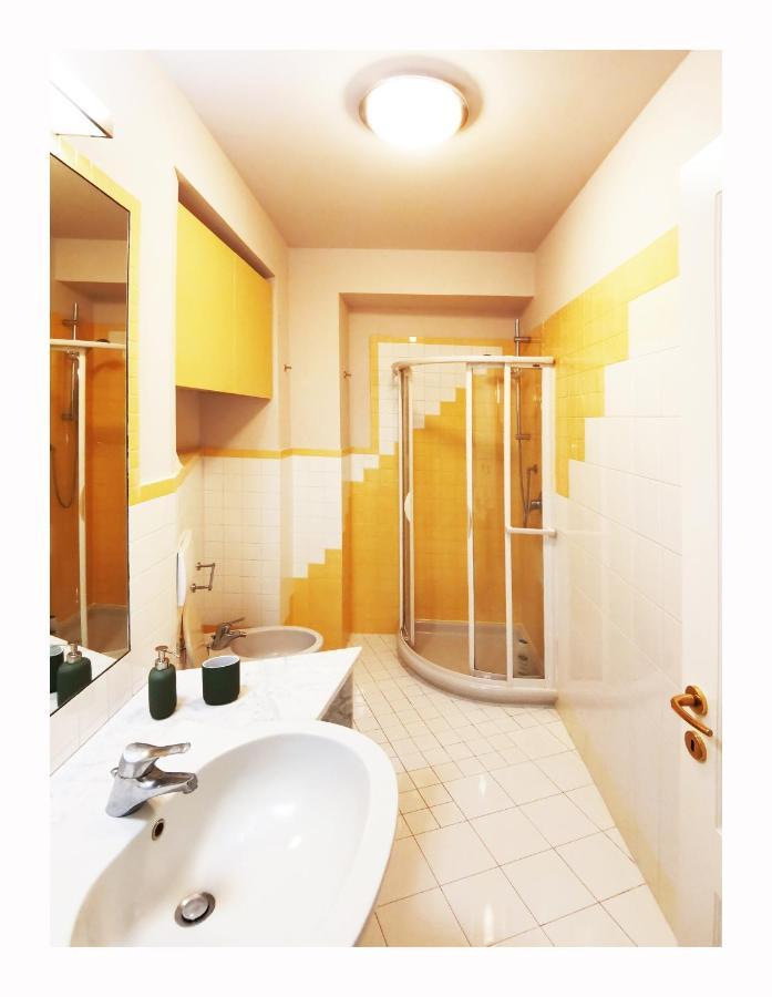 Due Dei Mille. Incantevole Casa In Centro Ad Alba ภายนอก รูปภาพ
